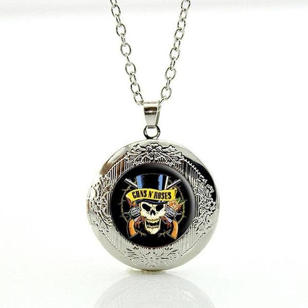 Pirates of the Caribbean Pendant Skeleton Skull Jack Necklace