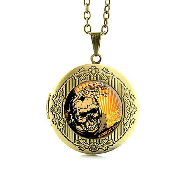 Pirates of the Caribbean Pendant Skeleton Skull Jack Necklace