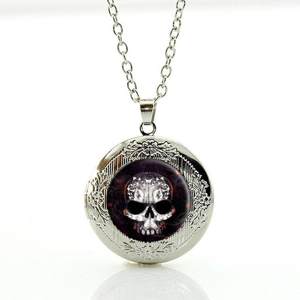Pirates of the Caribbean Pendant Skeleton Skull Jack Necklace