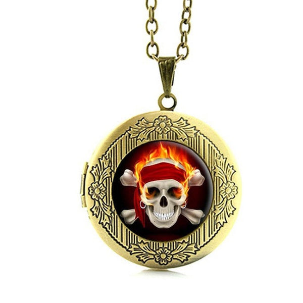 Pirates of the Caribbean Pendant Skeleton Skull Jack Necklace