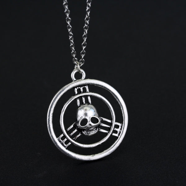 Pirates of the Caribbean  Vintage  Skull Head Chain Collier Necklace