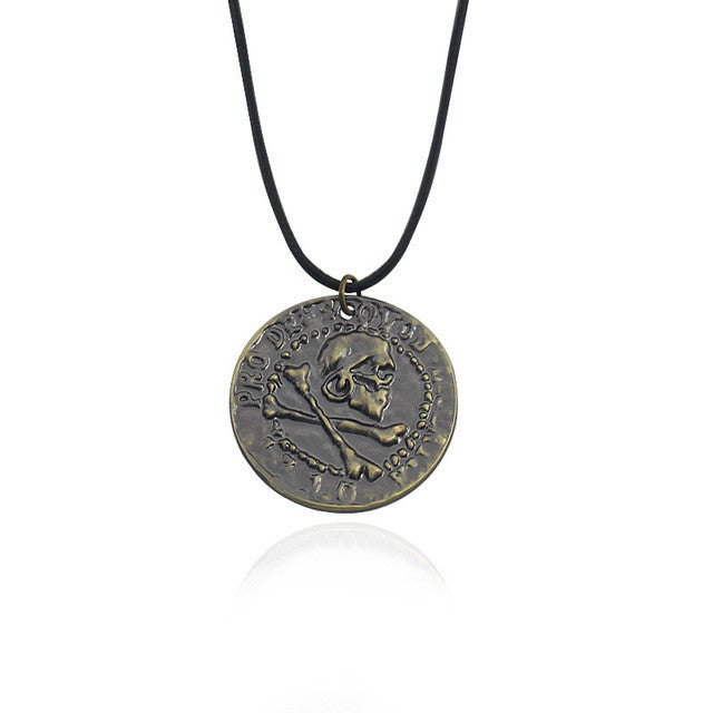Exclusive Pirates Of The Caribbean Round Skull Choker Vintage Necklace